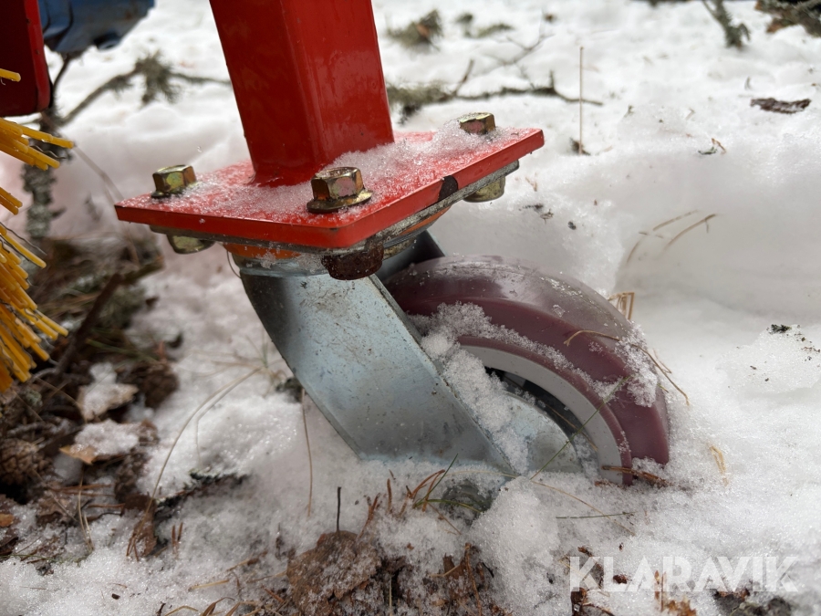 Hjullastare Everun ER416 PRO med redskap