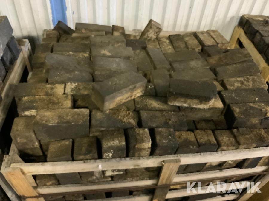 Kubbgolv   65 kvadratmeter