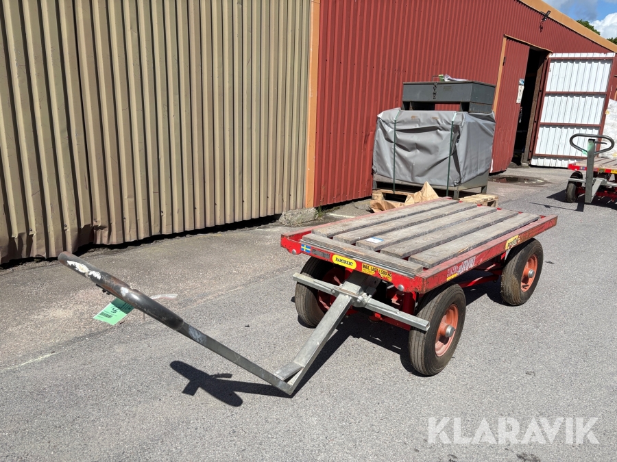 Fyrhjulsvagn Starke Arvid 18400 höj & sänkbar