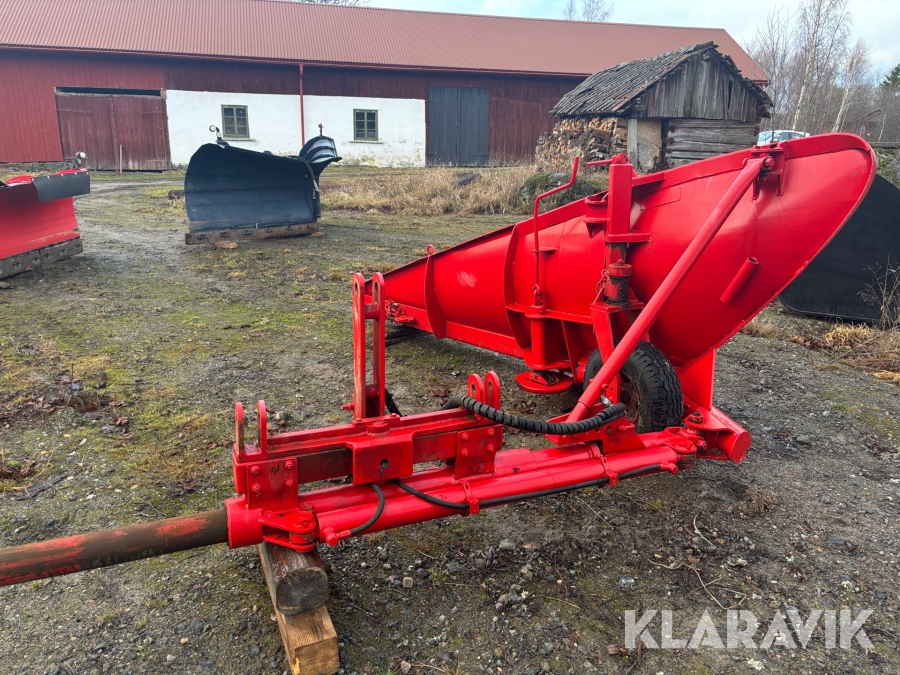 Sidovinge Svedalaarbrå för traktor