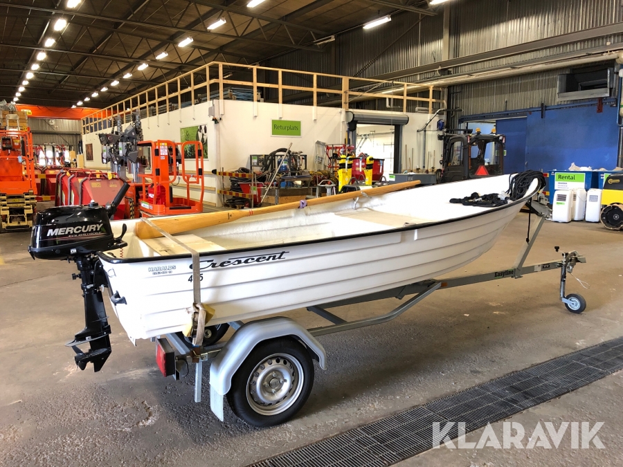 Båt Crescent 405 med trailer Mercury 6hk-motor