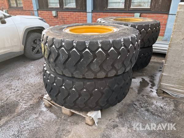 Kompletta hjul 17.5 R25 Michelin L50C