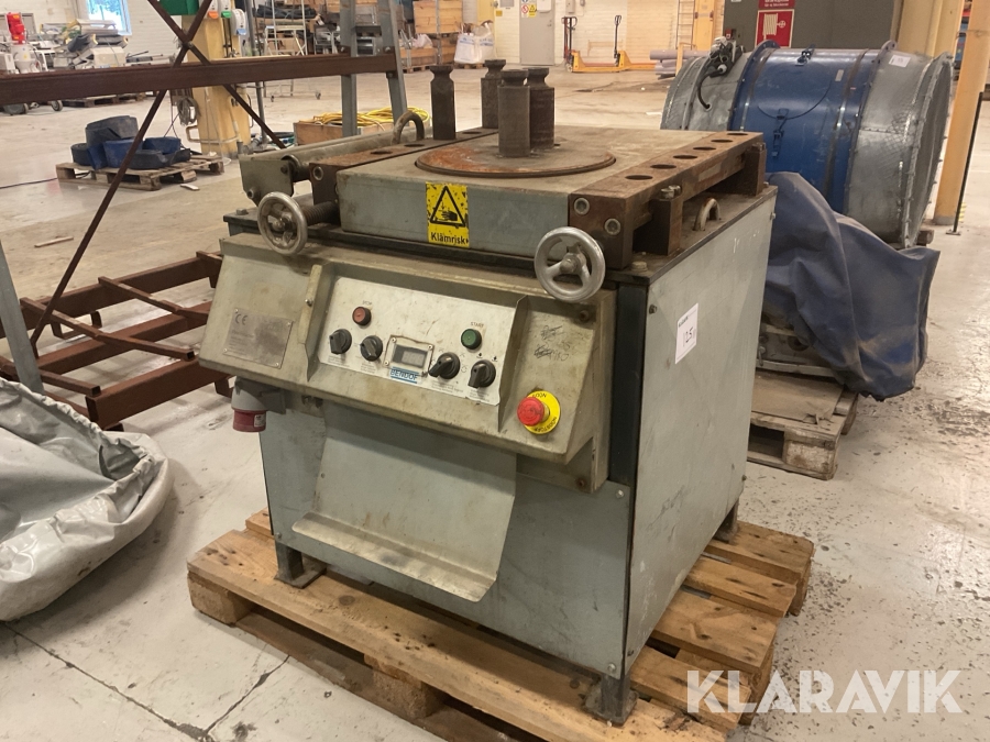 Bockningsmaskin Bendof B32PC