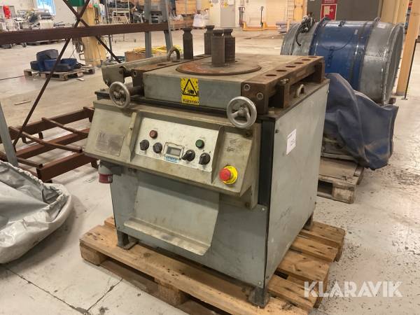 Bockningsmaskin Bendof B32PC