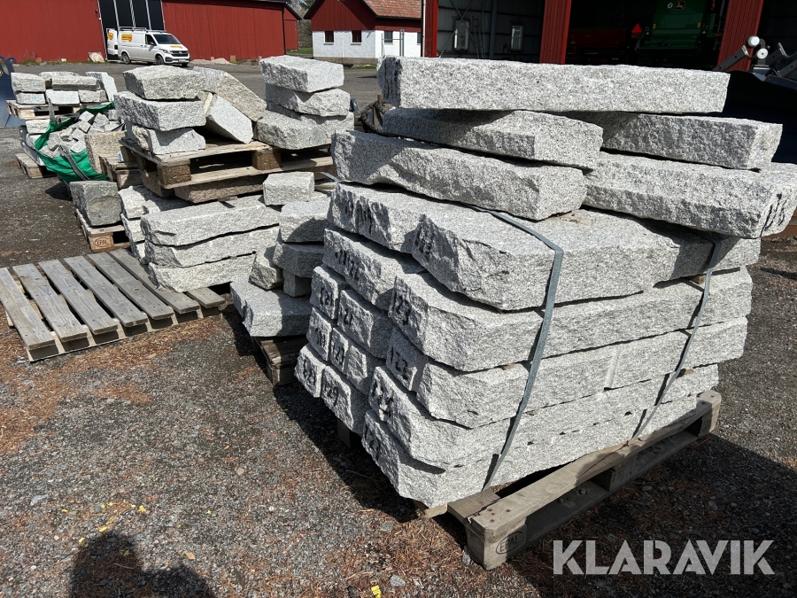 Kantstenar och gatsten 8st lastpallar