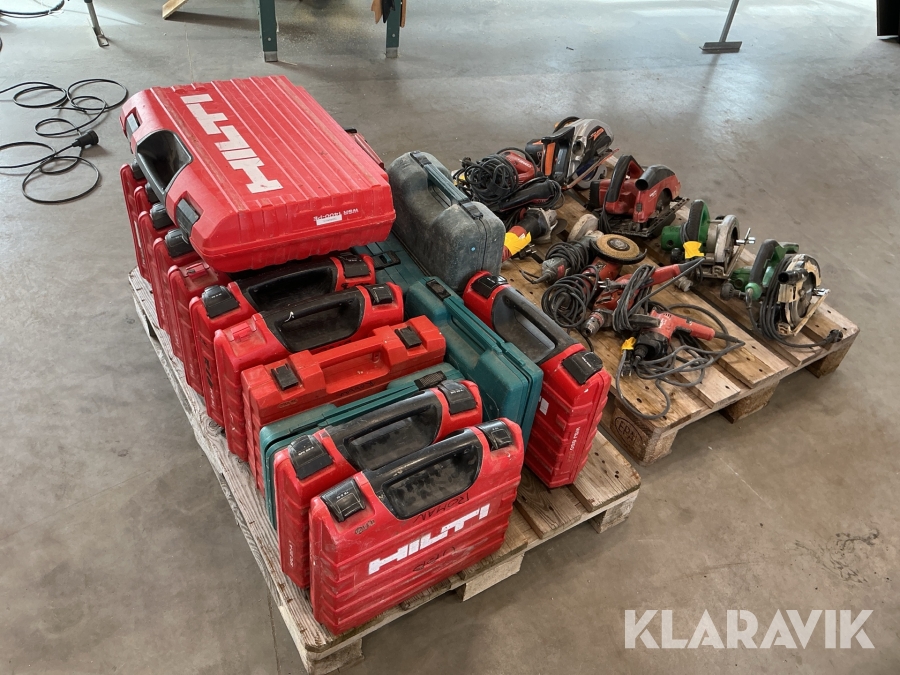 Pall med handverktyg