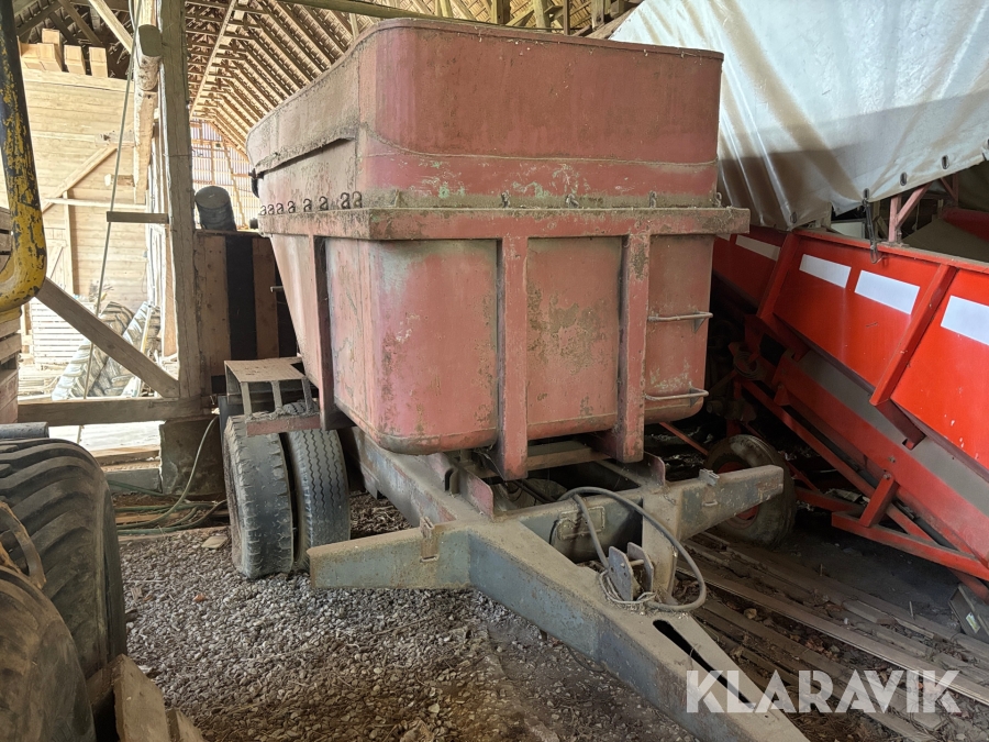 Högtippande vagn 1620x1640x3300