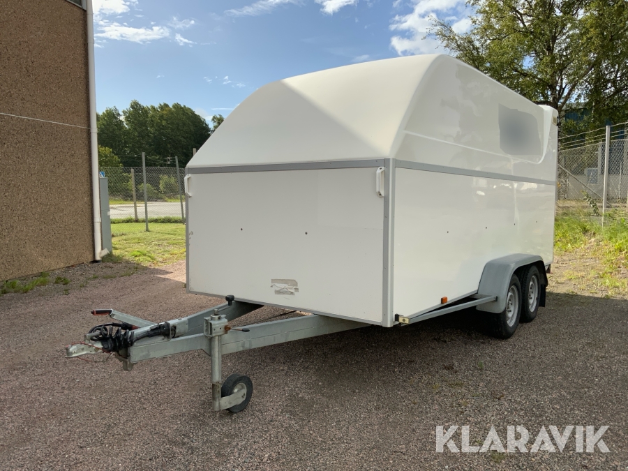 Skåpsläp 2-axlat Sävsjösläpet FCT 1424L