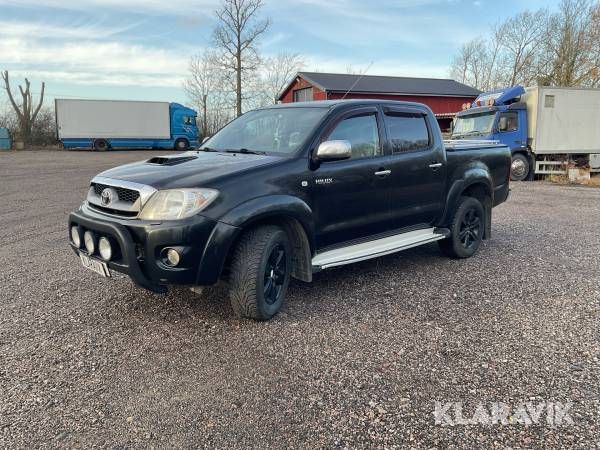 A-Traktor Toyota Hilux 3,0 Tdi Automat