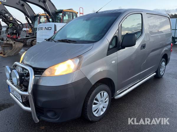 Skåpbil Nissan NV200