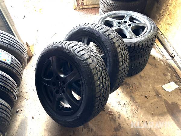 Vinterhjul Falken/Ronal ESPIA 235/55R17 dubbdäck 4 st till Volkswagen Transporter