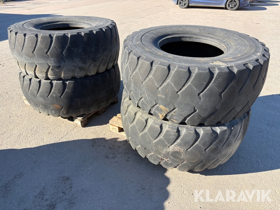 Entreprenaddäck Bridgestone 20.5R25 4 st