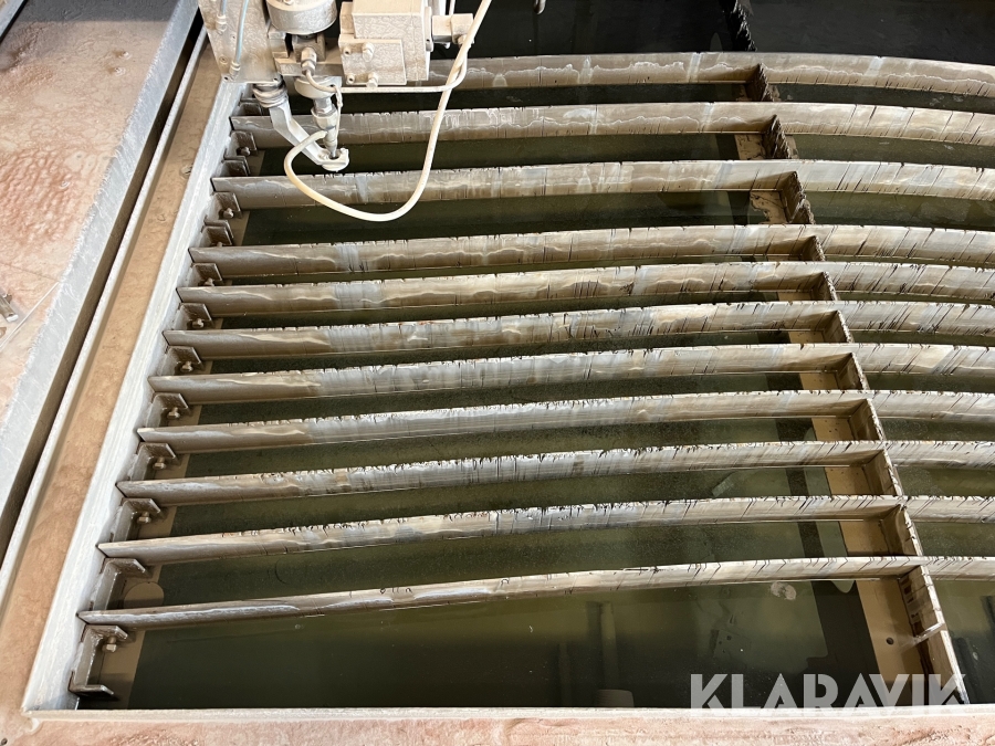 Vattenskärmaskin PTV WJ 2015-1Z-D-PJ-5AX