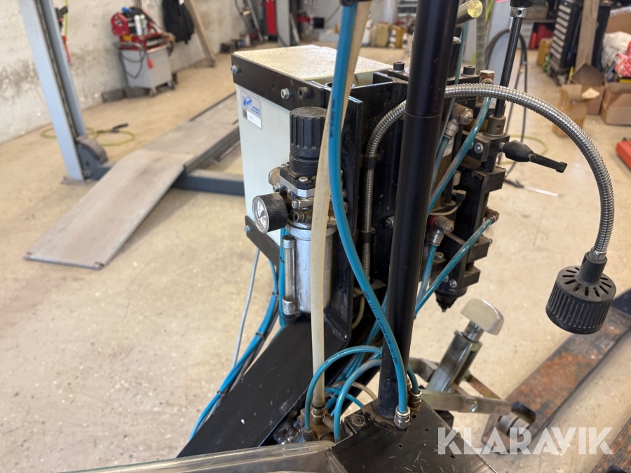 Dubbningsmaskin till bildäck JH EM-2000A