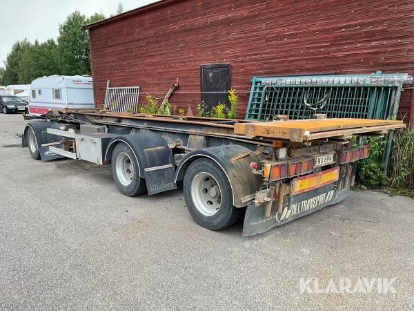 Lastväxlarsläp med tipp Kilafors 3axlig