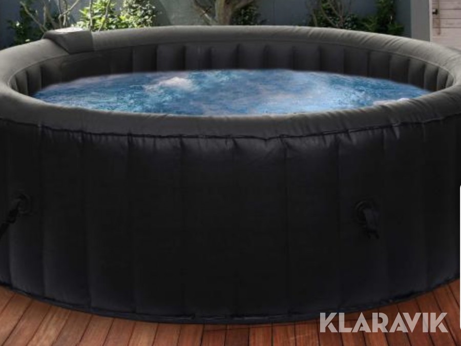 Bubbelpool med värme för 4 personer