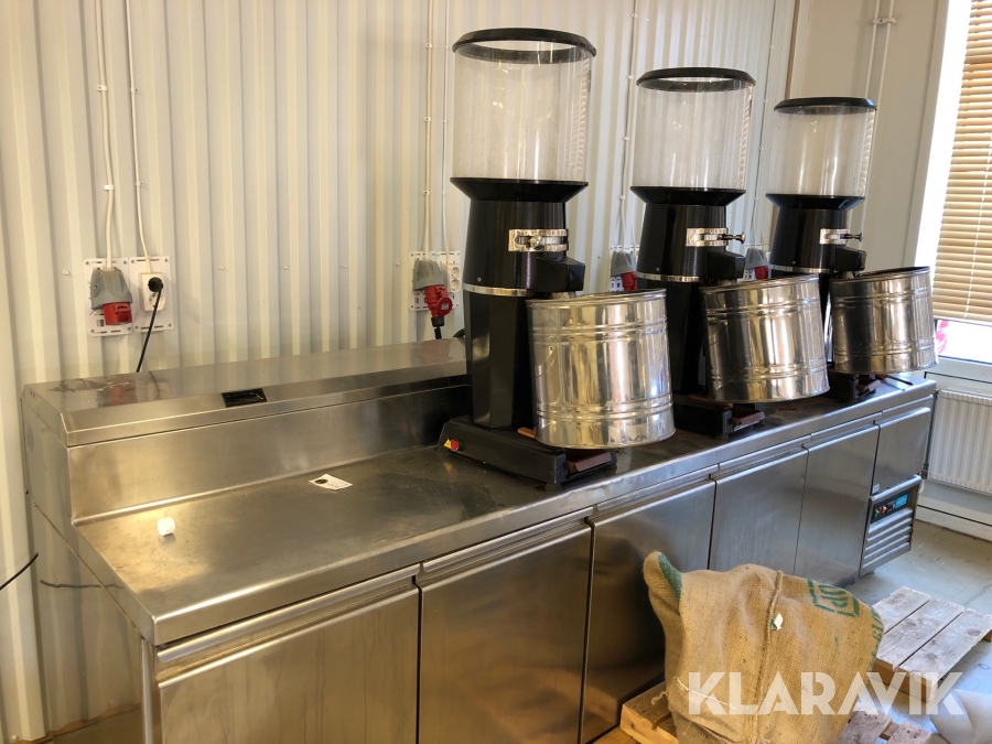 3st kaffemalare samt kylbänk 