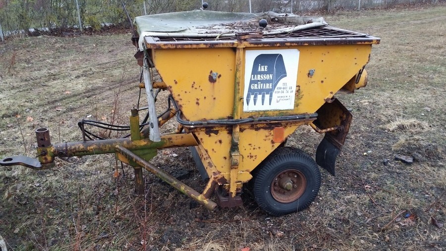 Sandspridare Bogserad