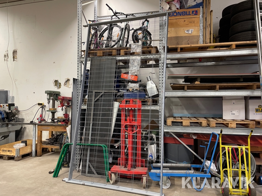 Pallställningar och säkerhetsgaller   blandade storlekar