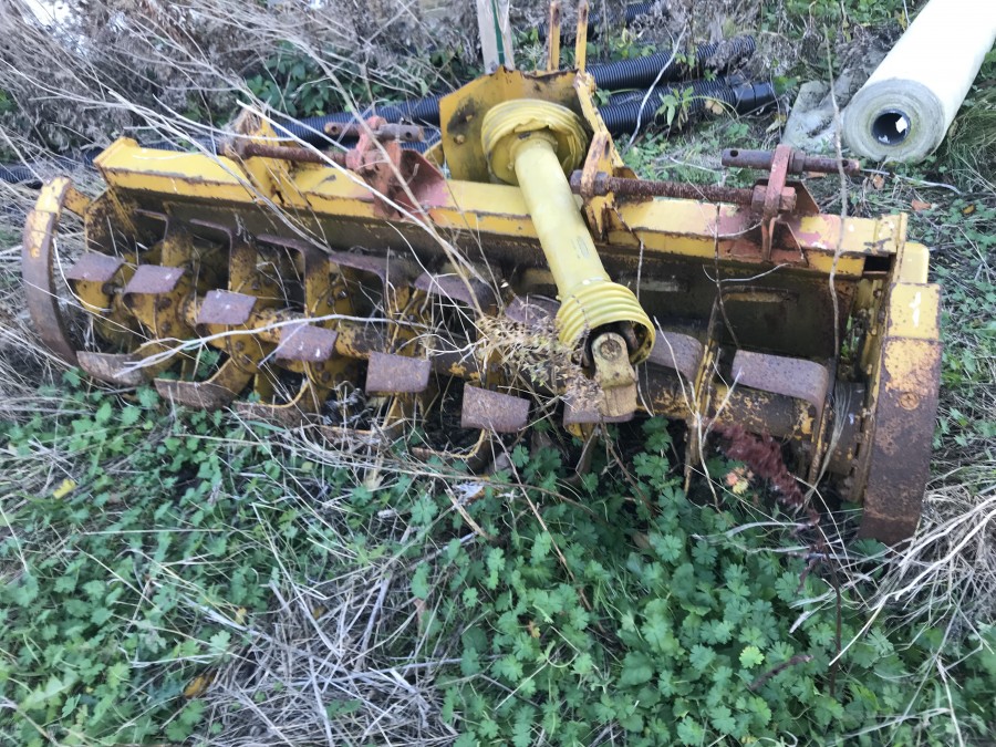 Jordfräs traktorburen