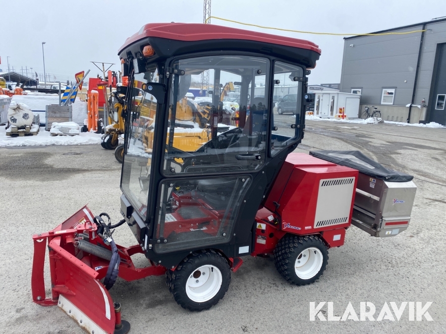 Redskapsbärare Ventrac 3400Y Diesel Plogutrustad/Klippbord