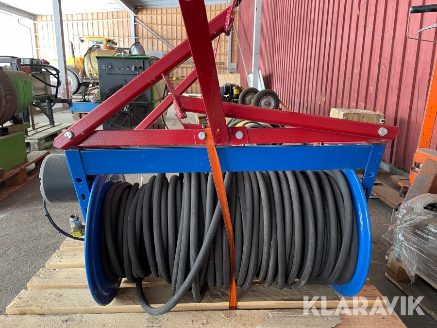 Elektrisk slangvinda med högtrycksslang Coxreels 1125-4-500L