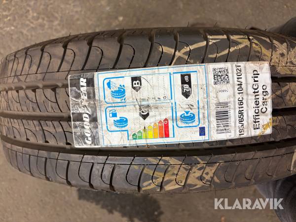Däck 1st Good Year EfficientGrip Cargo