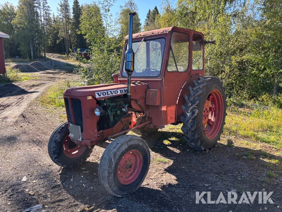 Traktor Volvo BM 400 Buster