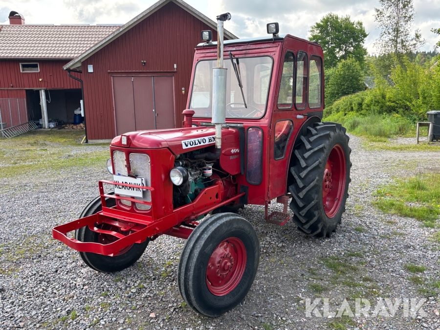 Veterantraktor Volvo BM 400 Buster