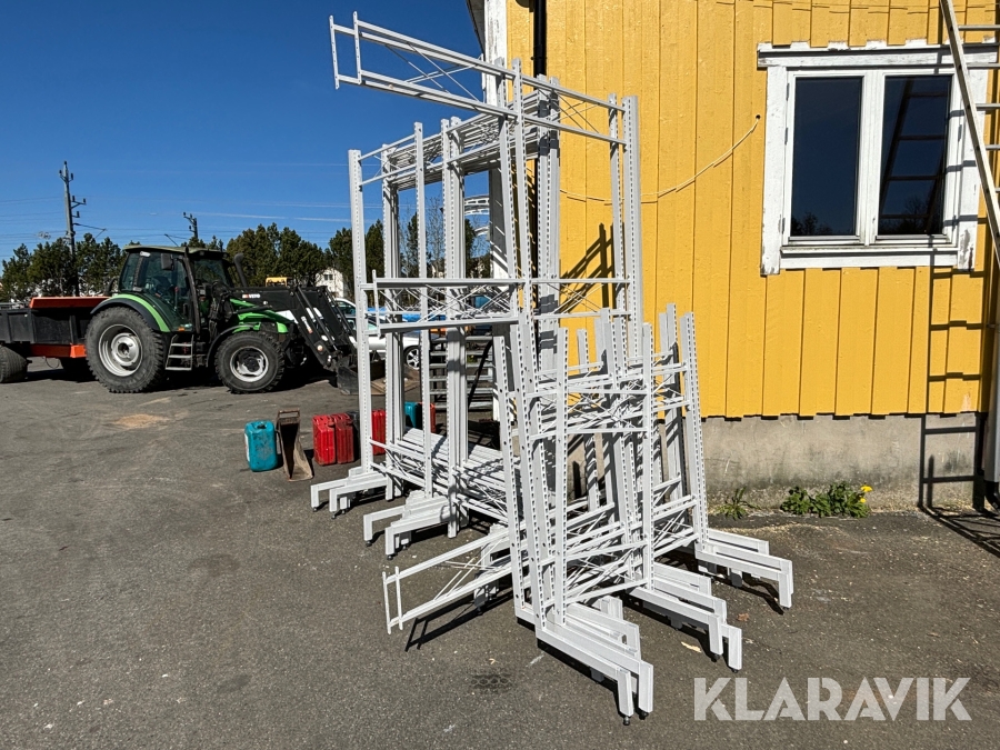 Butiksinredning diverse, 12st pallar