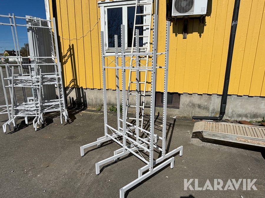 Butiksinredning diverse, 12st pallar