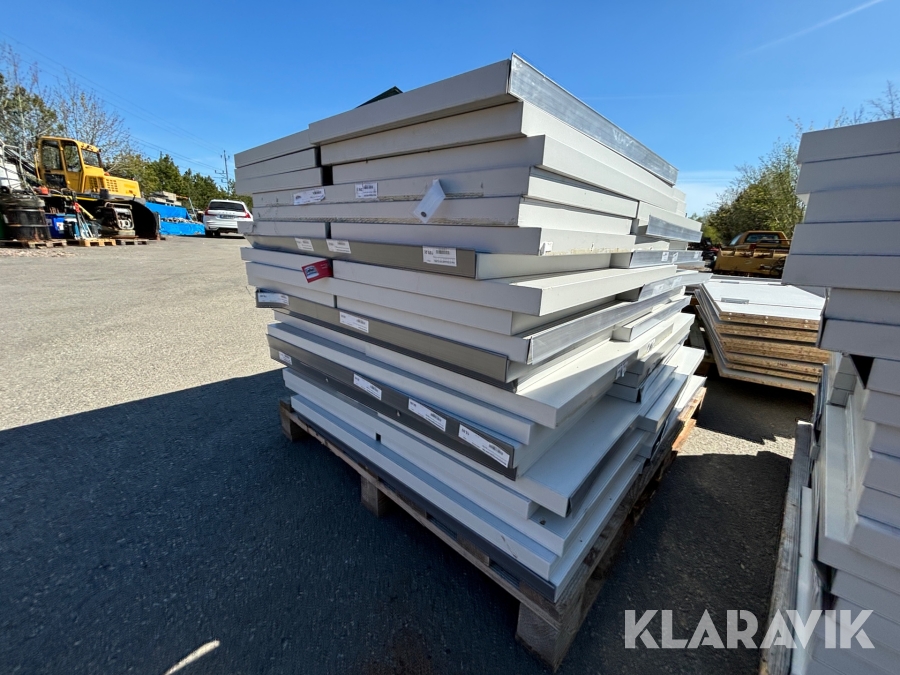 Butiksinredning diverse, 12st pallar