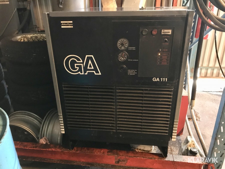 Skruvkompressor med Kyltork och Tank