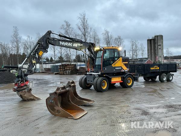 Grävmaskin Volvo EWR150E med vagn och redskap