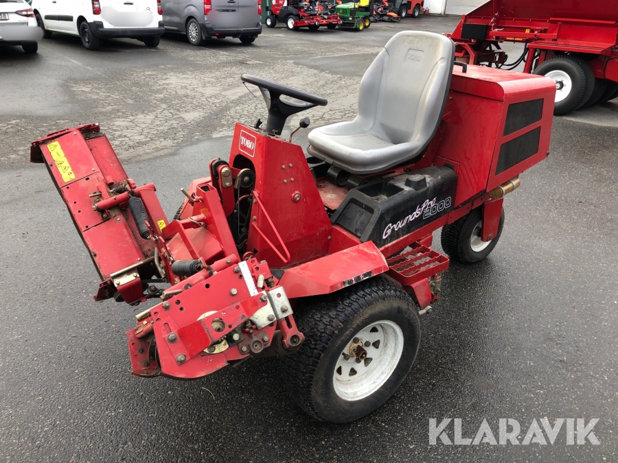 Åkgräsklippare Toro Grounds Pro 2000