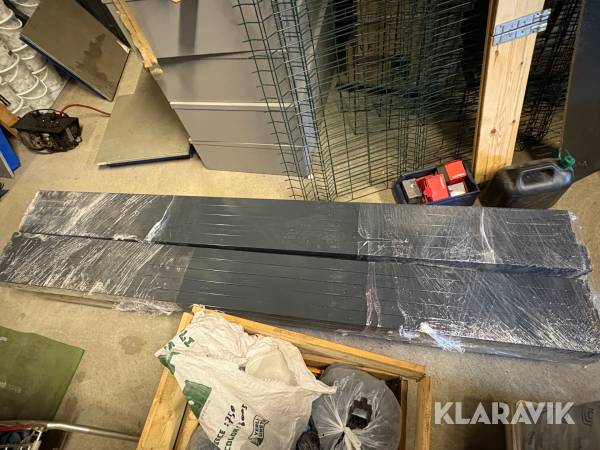 Staketpaneler med stolpar - 40st i grå färg