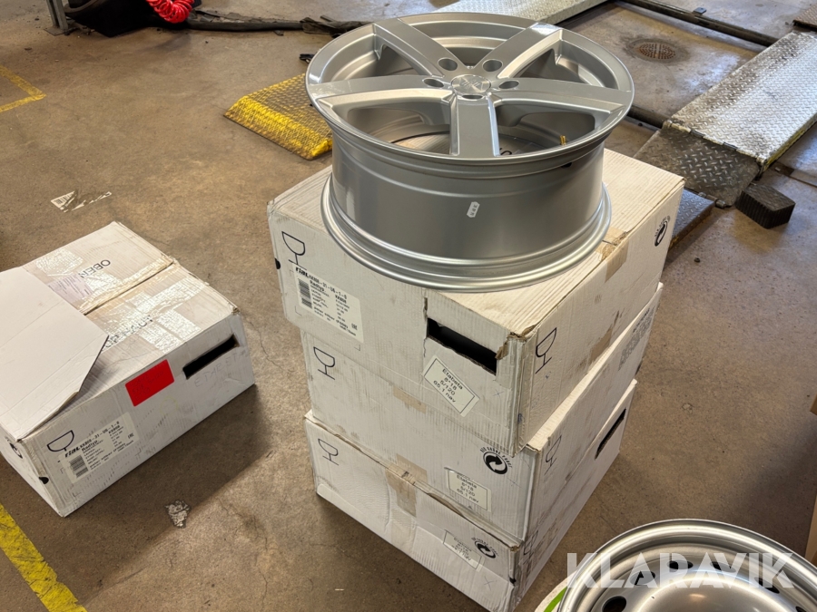 Fälgar Eta Beta Eros silver 4st