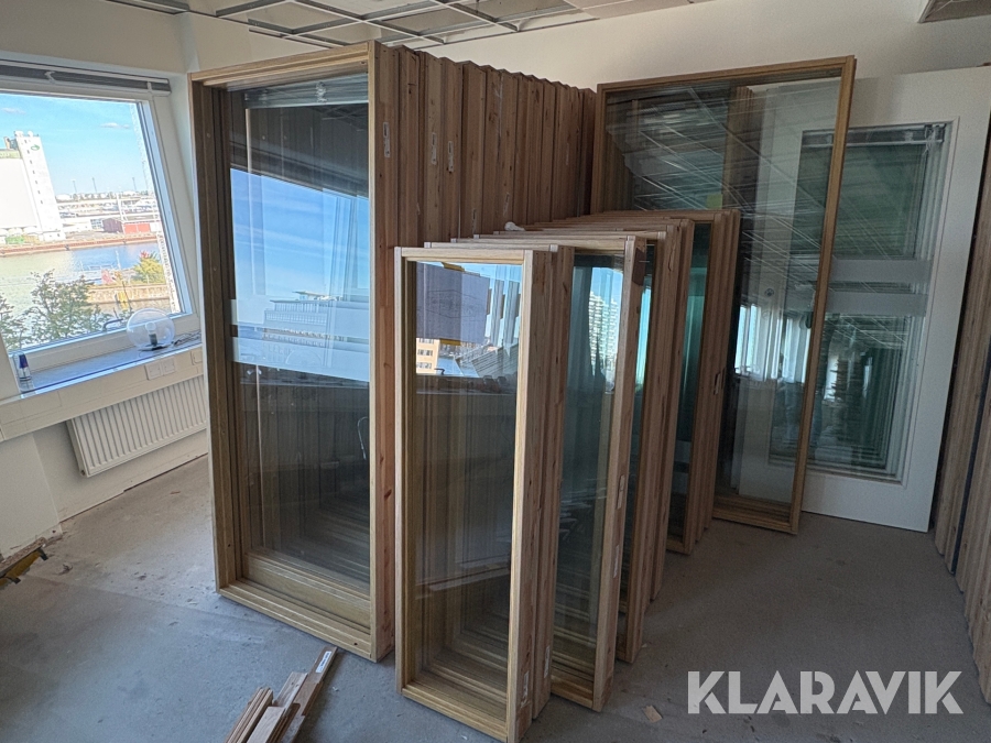 Väggpartier i olika storlekar, se specifikationer