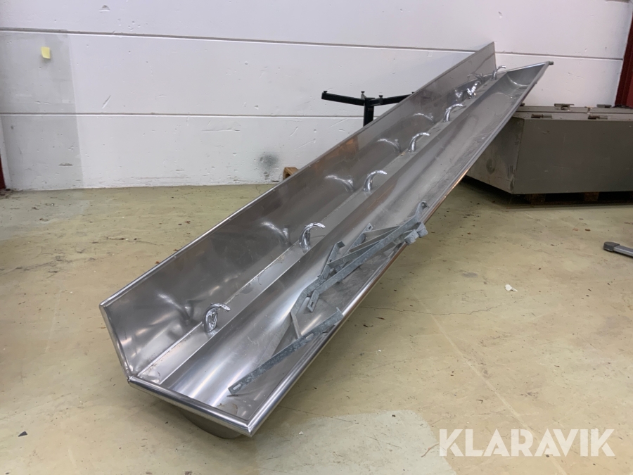 Väggmonterat tvättställ 4,60m