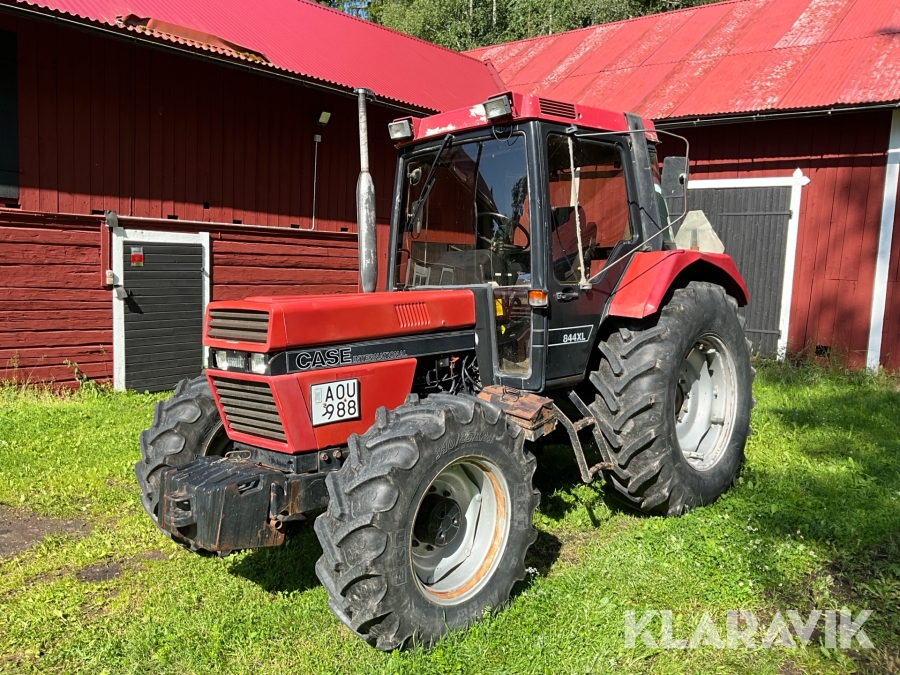Traktor Case 844XL