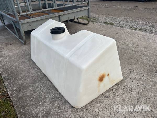 Vattentank till sopmaskin Holms