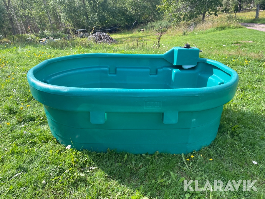 Vattenkar Suevia 1000L med ventil