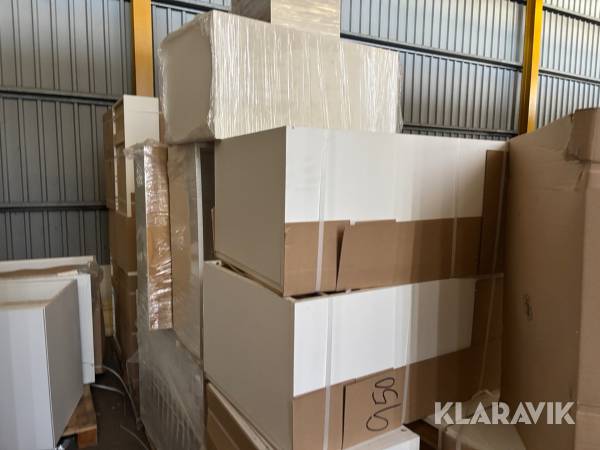 Överskåp och underskåp Marbodal Aspö frost vita. 30st