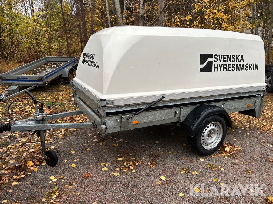 Personbilssläp Fogelsta LM1000 med kåpa 