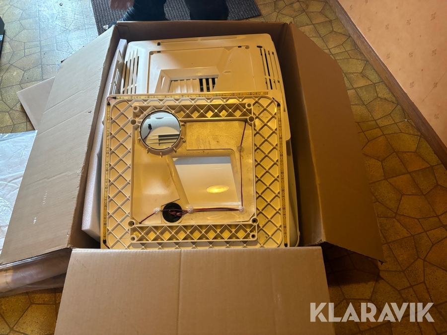 Takmonterad AC till husvagn Dometic