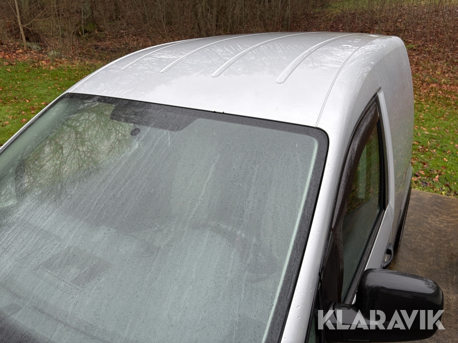 Skåpbil Volkswagen Caddy Nybesiktigad