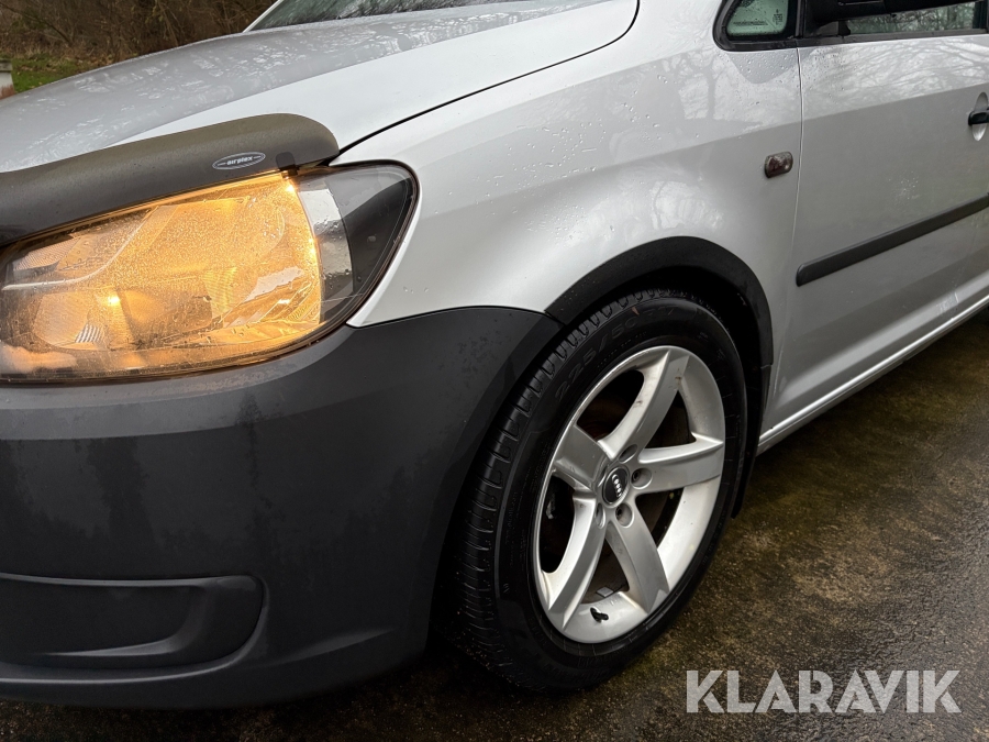 Skåpbil Volkswagen Caddy Nybesiktigad