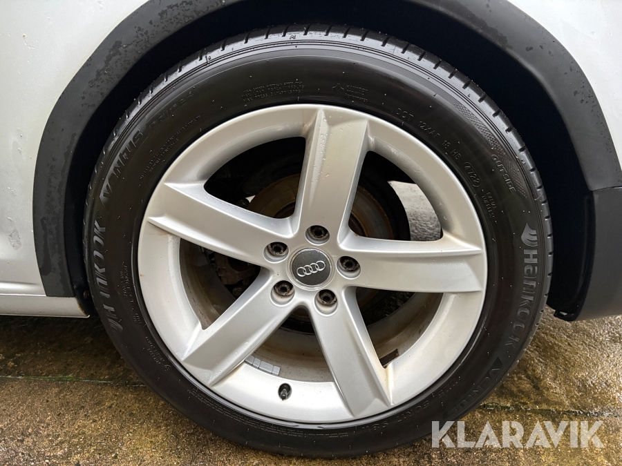 Skåpbil Volkswagen Caddy Nybesiktigad