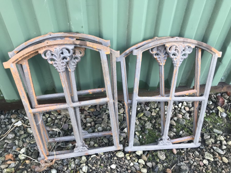 Stallfönster 5st gjutjärn