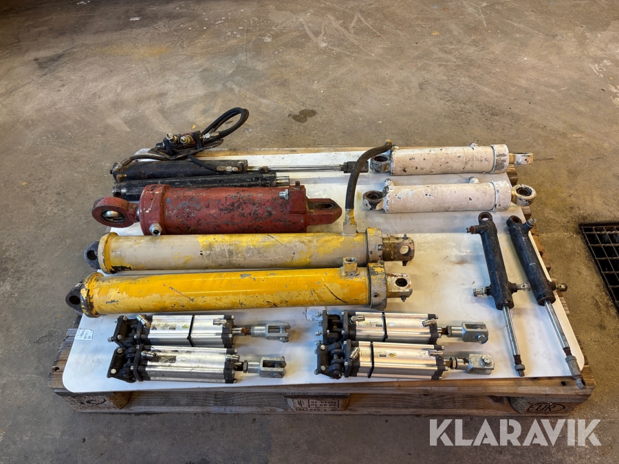 Parti med hydraulkolvar 13 st